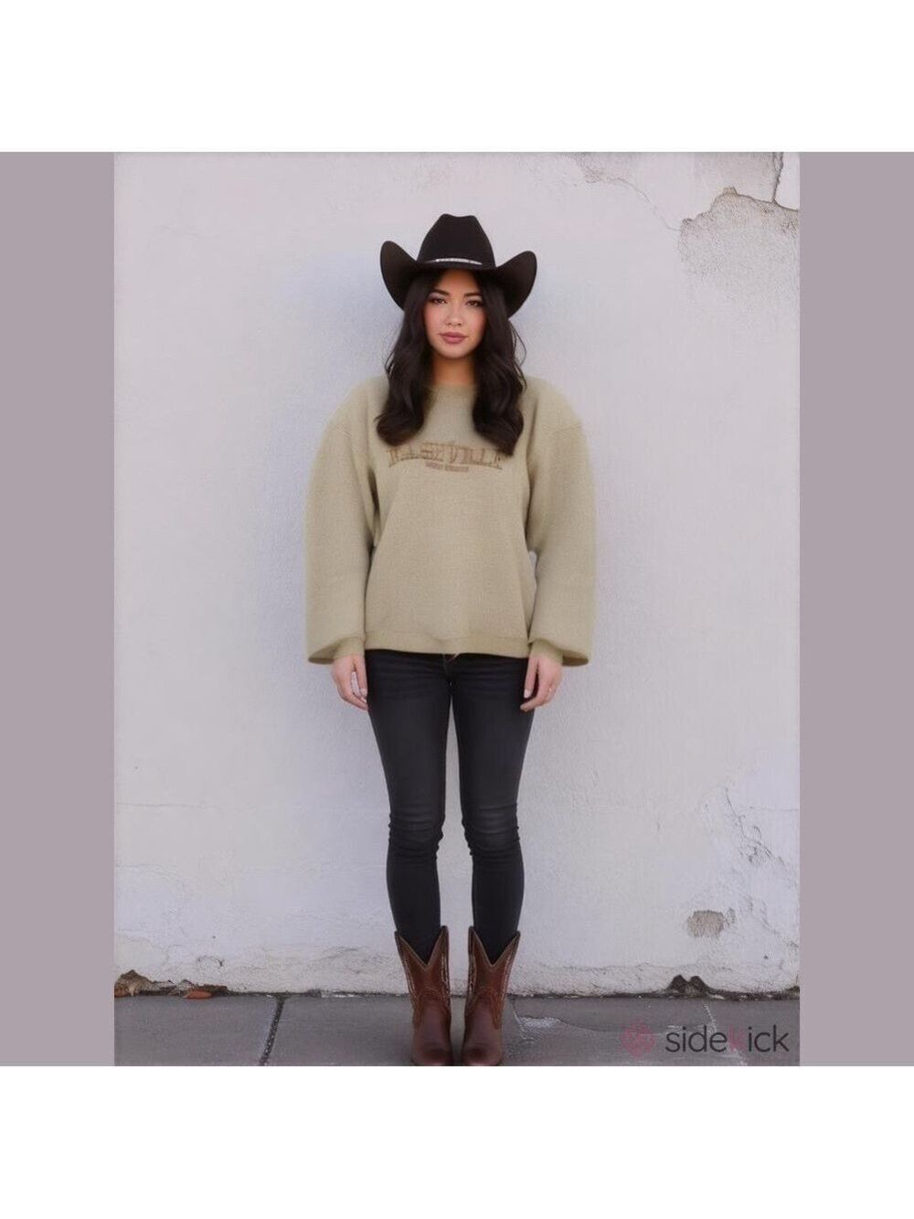 Nashville Tennessee Embroidered Beige Oversized Crewneck Sweater XL